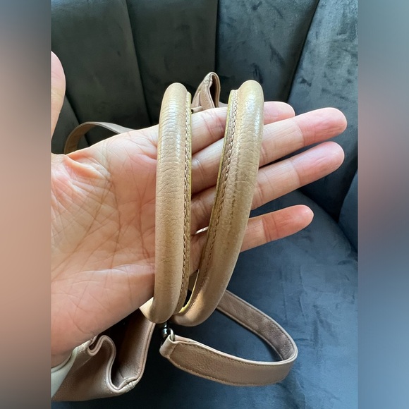 Vintage caviar Chanel Exec Cerf Tote beige - Picture 10 of 16